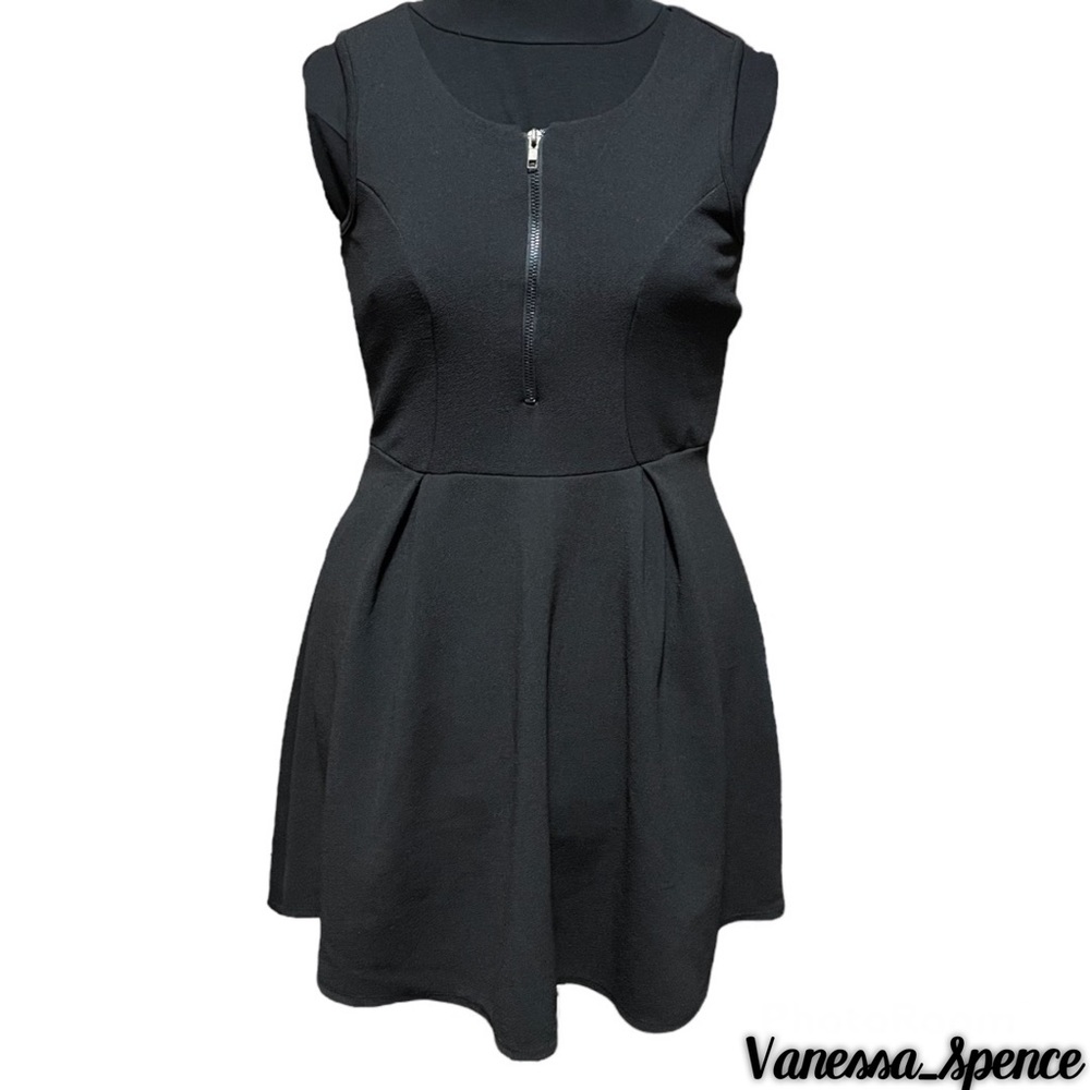 NWD Black Sleeveless Dress Small